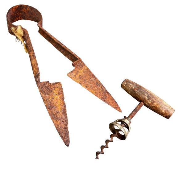 Vintage Antique Sheep Shears Corkscrew Wine Bottle Opener Wood Metal Rusty Decor - Picture 2 of 10